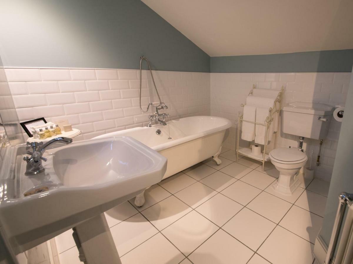 Checkers Pantry With Rooms Montgomery Bagian luar foto