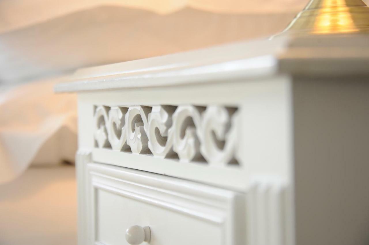 Checkers Pantry With Rooms Montgomery Bagian luar foto